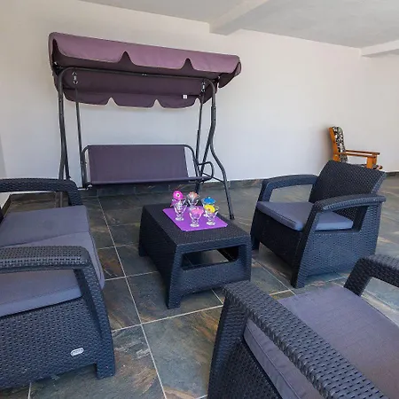 Apartament Malerisches Nur 150 Meter Zum Mit Jacuzzi, Pool, Meerblick, Billard *
