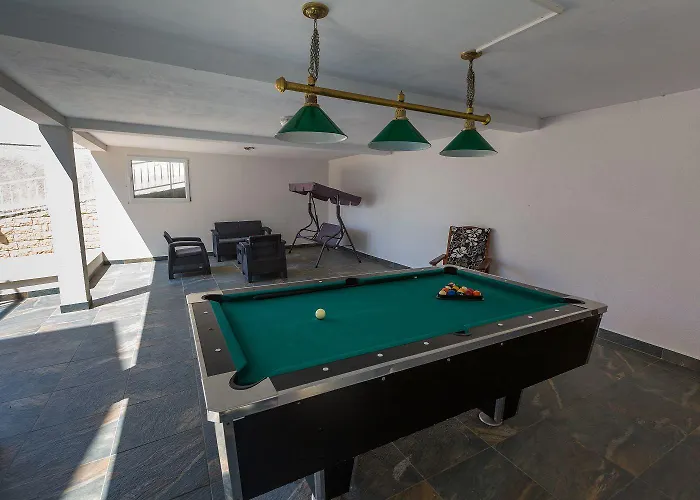 Malerisches Nur 150 Meter Zum Mit Jacuzzi, Pool, Meerblick, Billard
