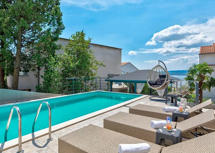 Appartement Malerisches Nur 150 Meter Zum Mit Jacuzzi, Pool, Meerblick, Billard *