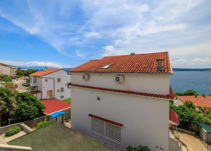 Malerisches Nur 150 Meter Zum Mit Jacuzzi, Pool, Meerblick, Billard Dramalj