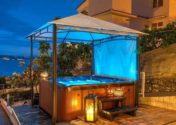 Malerisches Nur 150 Meter Zum Mit Jacuzzi, Pool, Meerblick, Billard