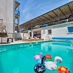 Malerisches Nur 150 Meter Zum Mit Jacuzzi, Pool, Meerblick, Billard Apartment *