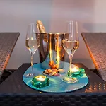Apartment Malerisches Nur 150 Meter Zum Mit Jacuzzi, Pool, Meerblick, Billard *