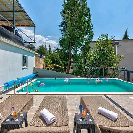 Malerisches Nur 150 Meter Zum Mit Jacuzzi, Pool, Meerblick, Billard * Dramalj