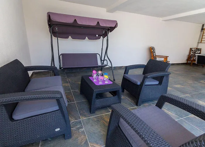 Apartman Malerisches Nur 150 Meter Zum Mit Jacuzzi, Pool, Meerblick, Billard *